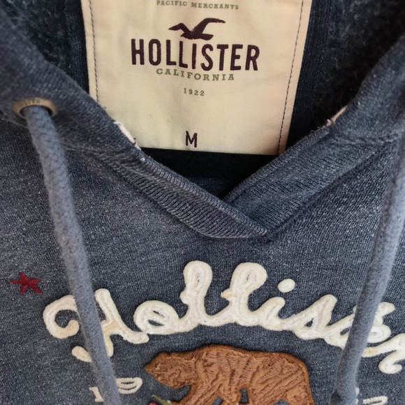 Hollister pullover hoodie - Picture 2 of 3